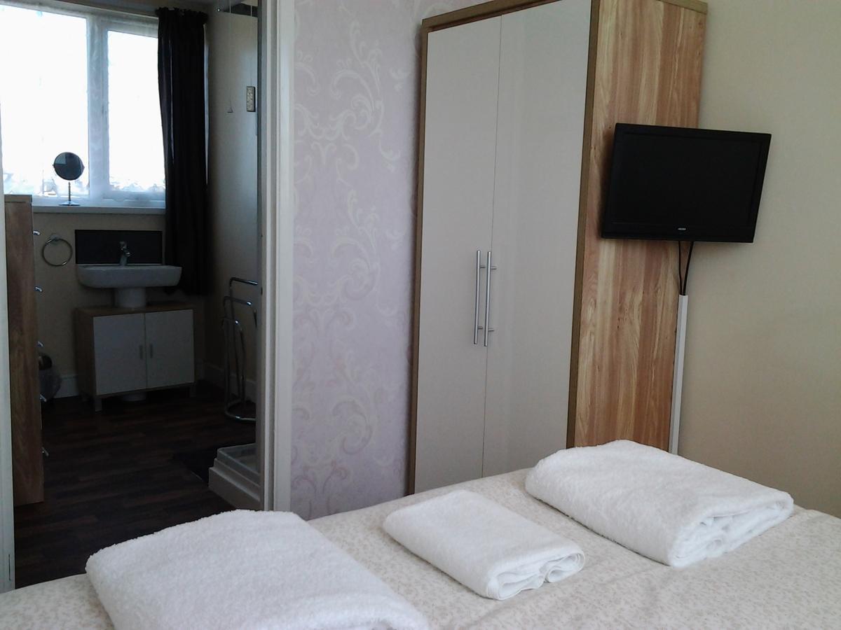 Twin Palms Guesthouse Грейт-Ярмут Экстерьер фото