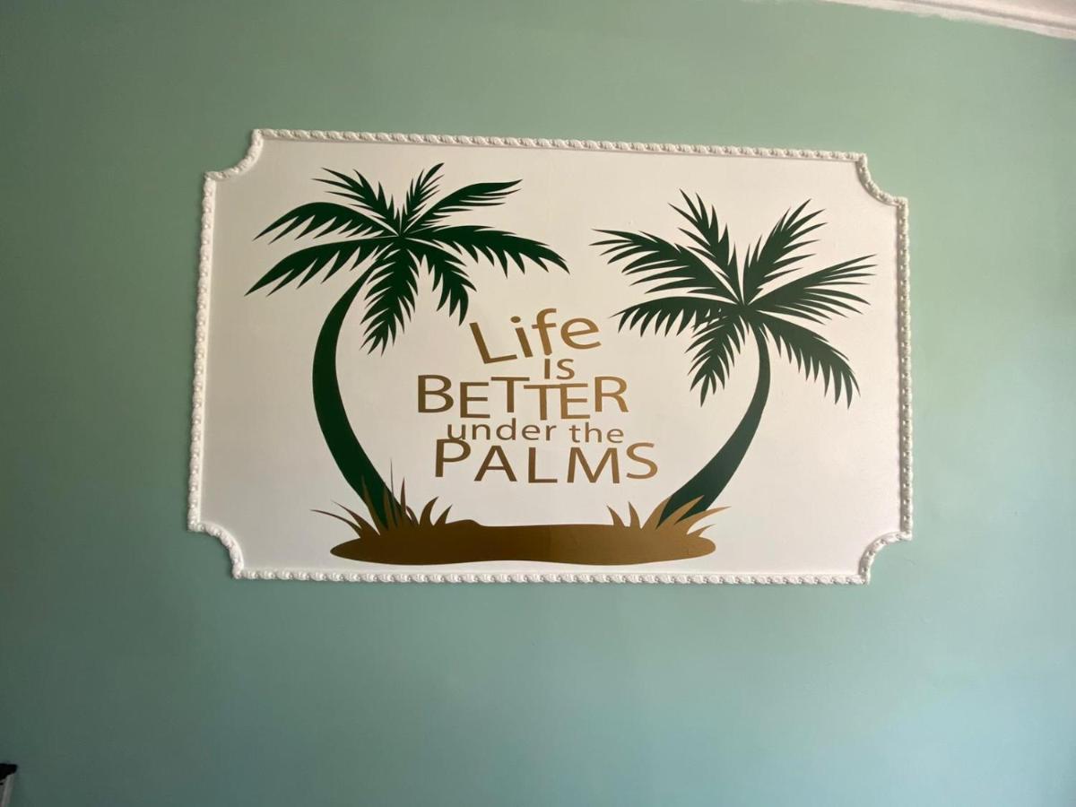 Twin Palms Guesthouse Грейт-Ярмут Экстерьер фото